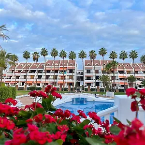 Sunny 2-bedroom In Parque Santiago Ii Apartment Playa de las Americas (Tenerife)
